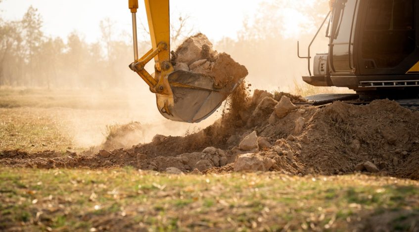 Image 1 from The Biggest Excavator (1).jpg
